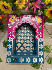 Handcrafted Pine MDF Jharokha – Mirror & Lippan Work